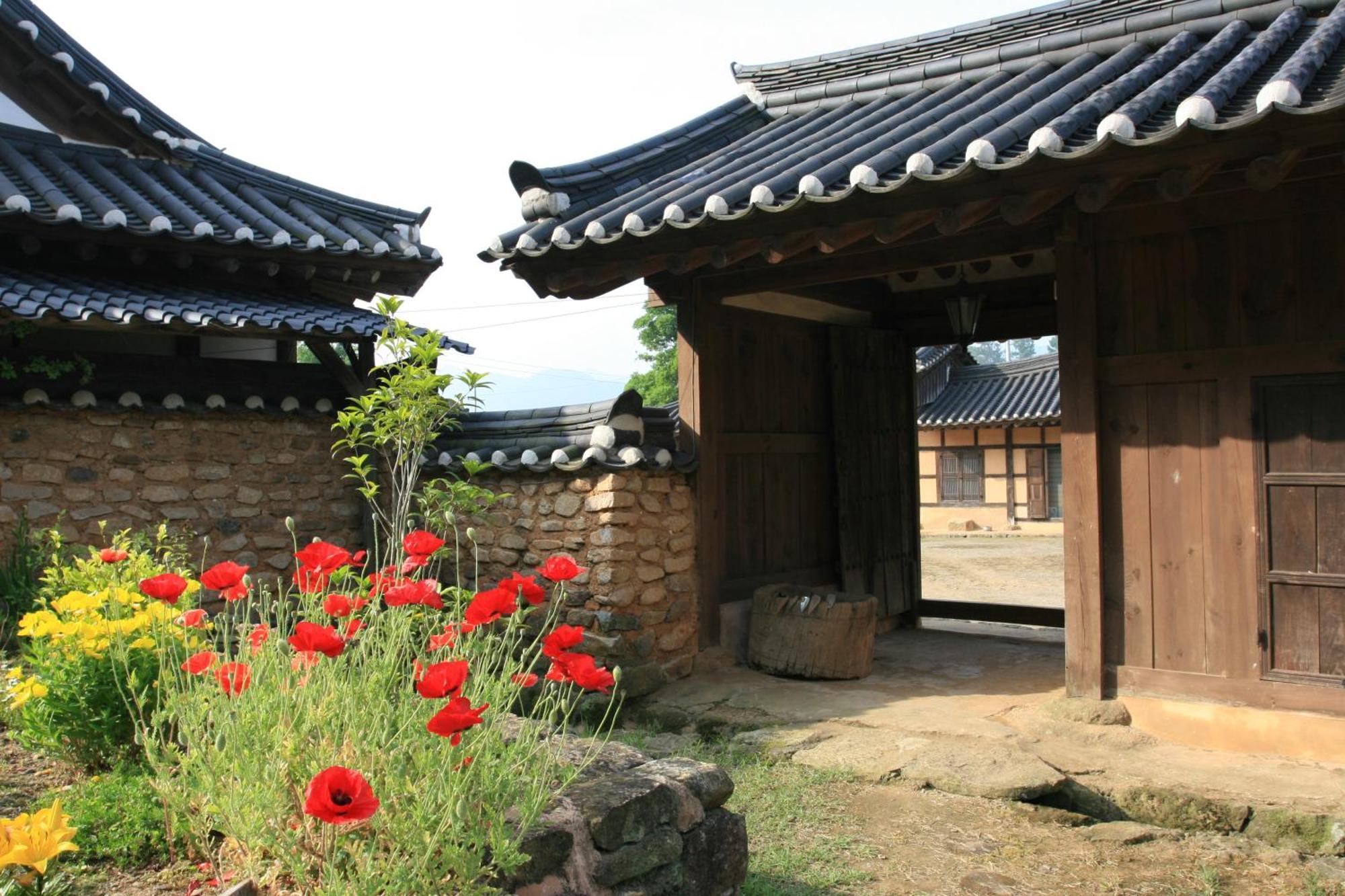 Jinrae Lee'S Traditional House Boseong エクステリア 写真