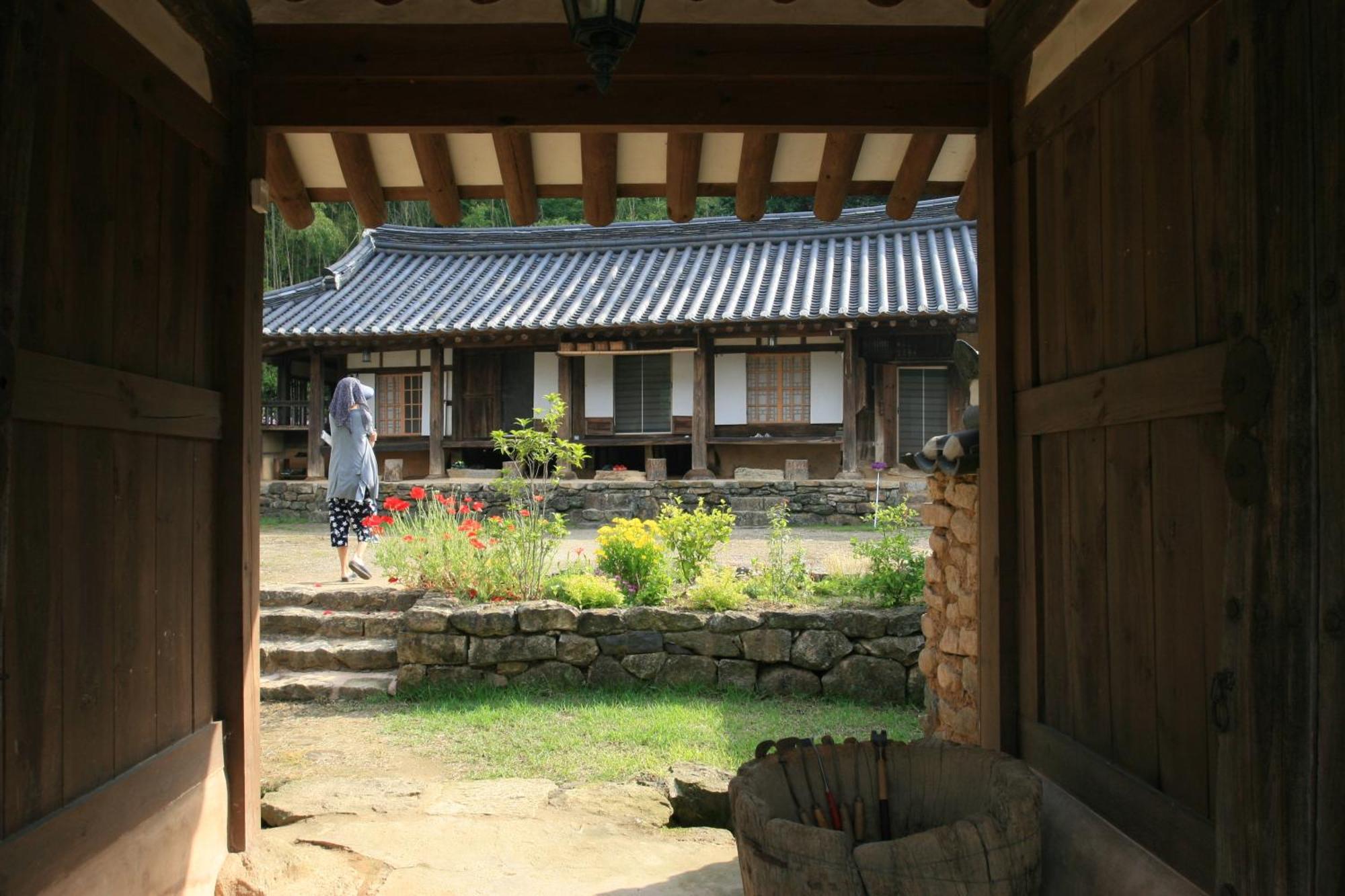 Jinrae Lee'S Traditional House Boseong エクステリア 写真