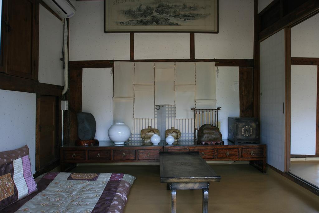 Jinrae Lee'S Traditional House Boseong エクステリア 写真