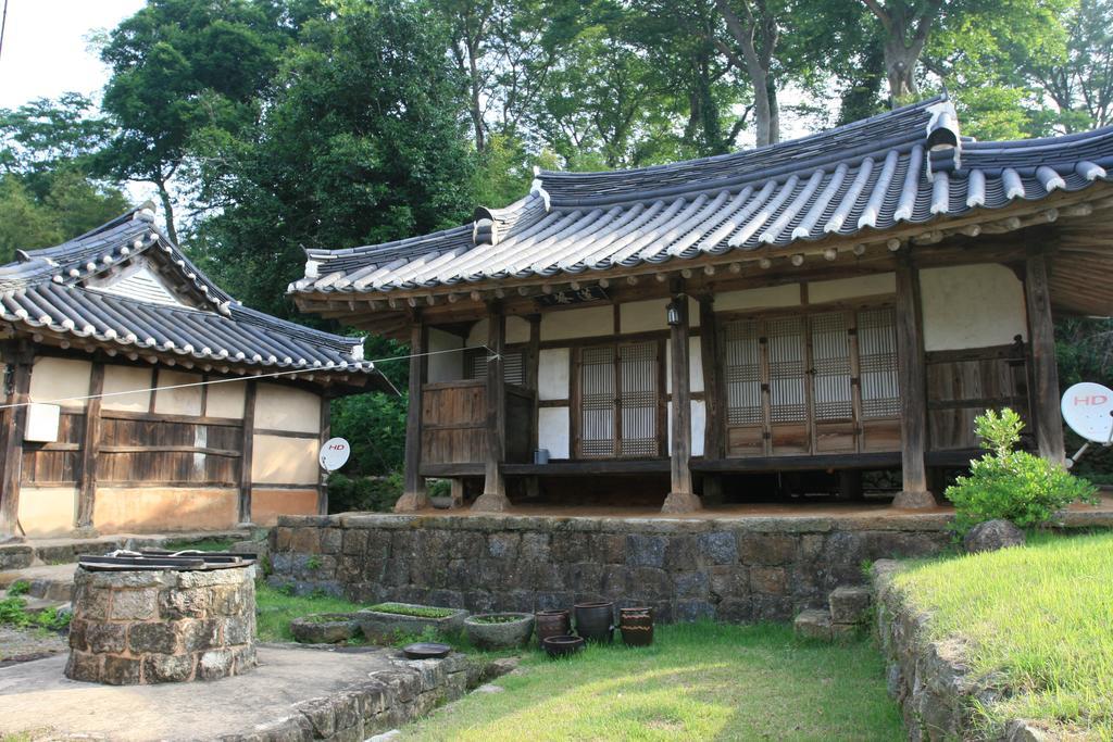 Jinrae Lee'S Traditional House Boseong エクステリア 写真