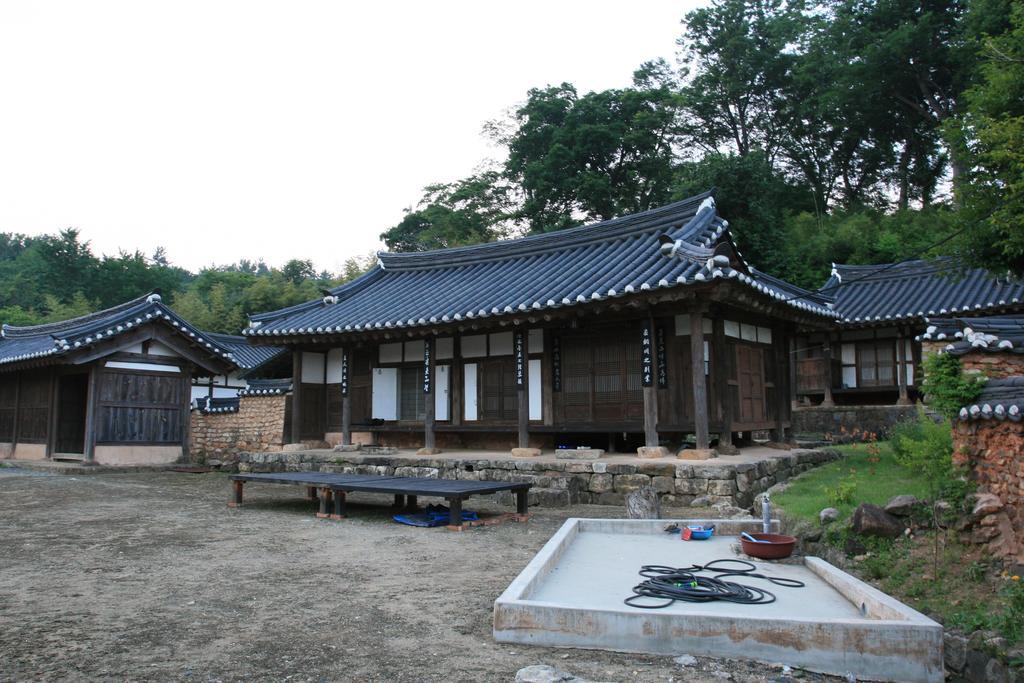 Jinrae Lee'S Traditional House Boseong エクステリア 写真