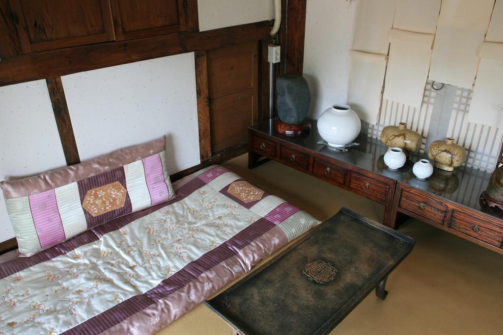 Jinrae Lee'S Traditional House Boseong エクステリア 写真