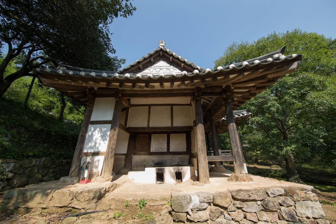 Jinrae Lee'S Traditional House Boseong エクステリア 写真